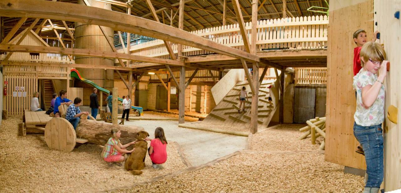 Kindererlebnis- Und Biobauernhof Hipp-Bruckner Wornharts ภายนอก รูปภาพ